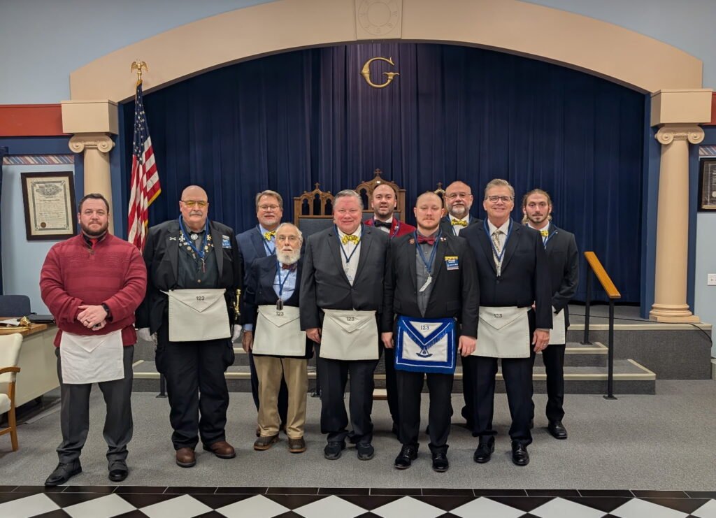 installing officers of phoenix lodge